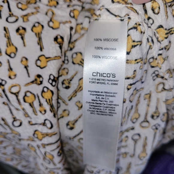 CHICO's key blouse pocket button down womens size 4 (0) - Picture 9 of 11